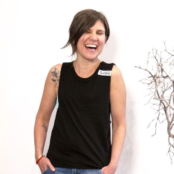 NWT Conscious Ink Gratitude Tank - Picture 3 of 6